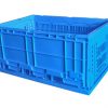 Plastic collapsible boxes